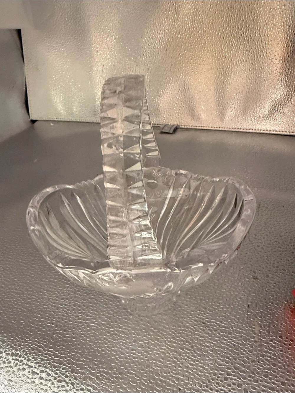 Vintage stunning Princess House Heritage Romance Collection Glass Basket